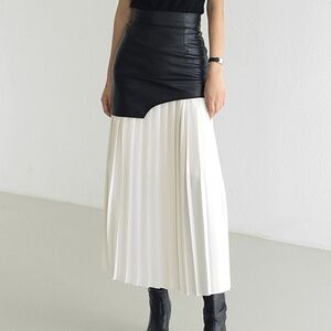 Commense Black Leather and White Pleated Asymmetrical Skirt